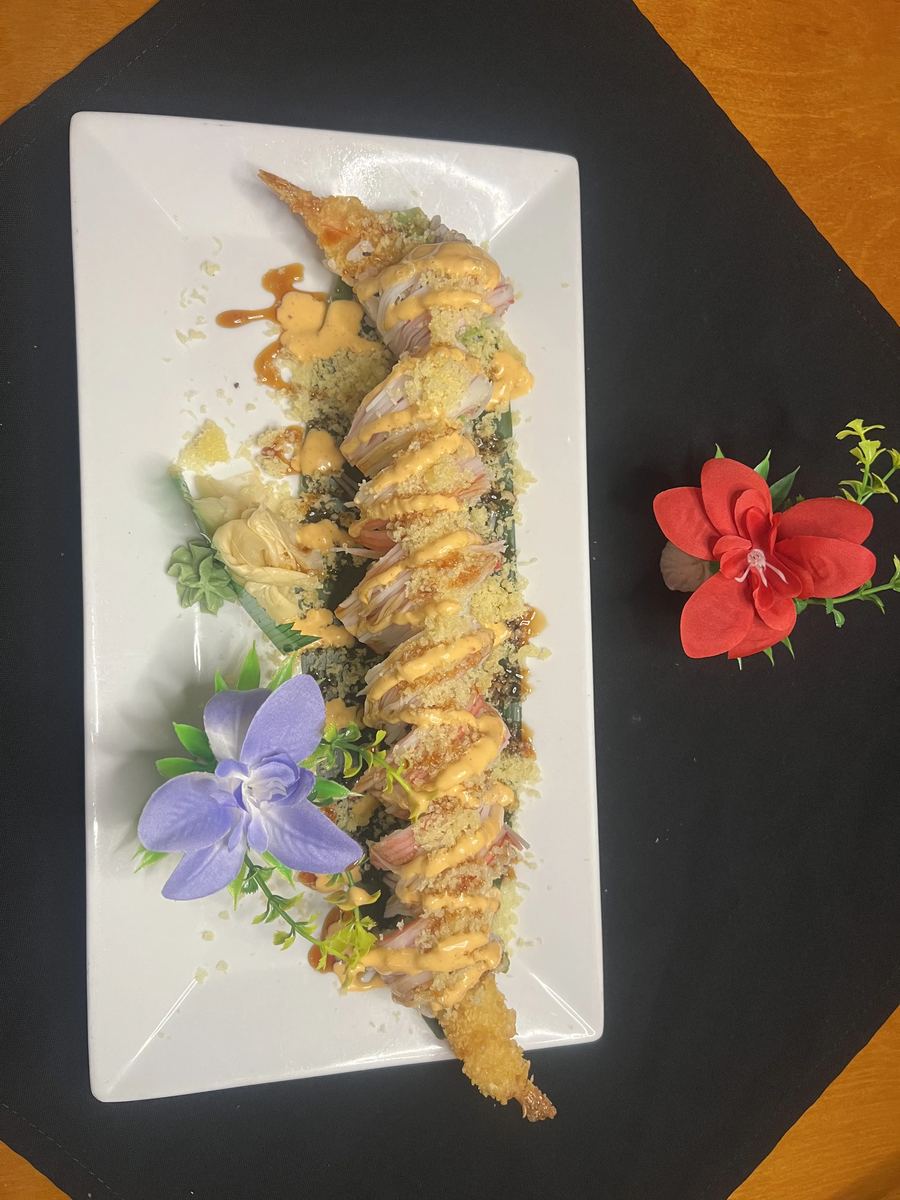 Crispy crab dynamite roll with spicy mayo and eel sauce